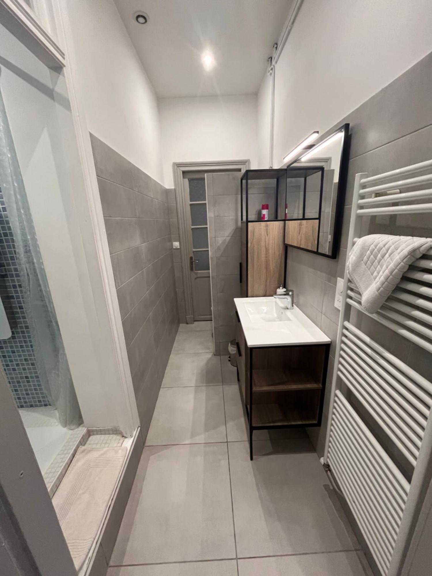 Les Clematites Apartment Narbonne Exterior photo